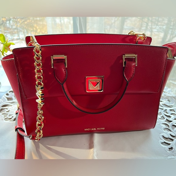 Michael Kors Brand New Amazing red color bag. With gold tone hardware. Very cute - Picture 6 of 12